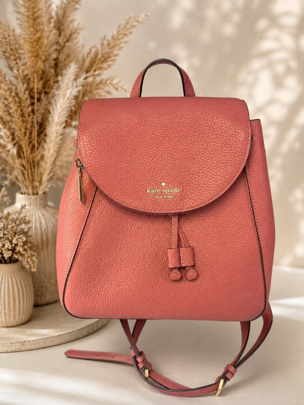 Kate Spade NWOT Leila Pebbled Leather Flap Backpack Medium Pomegranate